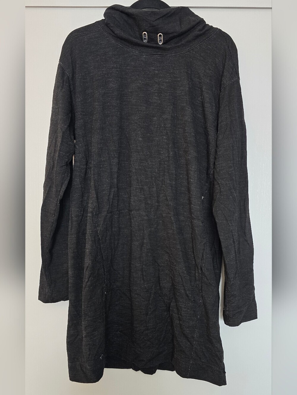Max Studio - Charcoal Grey & White Long-Sleeve Sweater Dress With Front Pocket